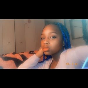 Meet your Posher, Taeya